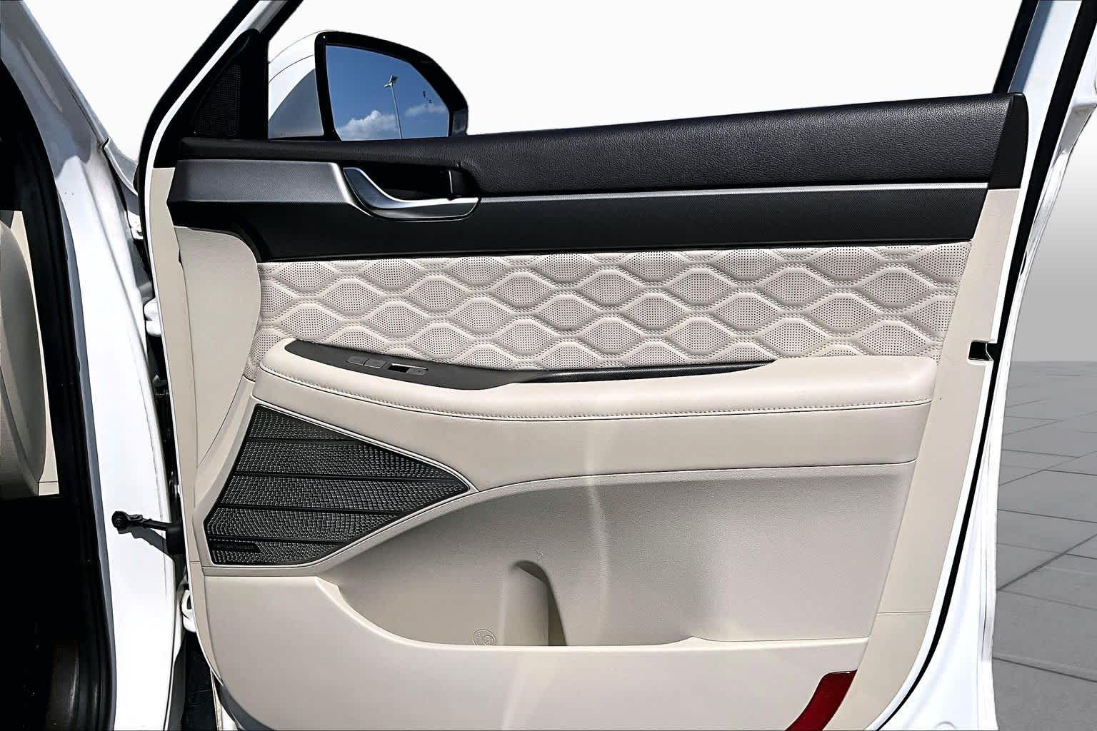 2020 Hyundai Palisade Limited Hyper White at Honda of Clear Lake
