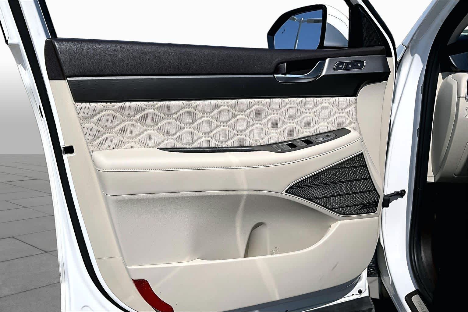2020 Hyundai Palisade Limited Hyper White at Honda of Clear Lake