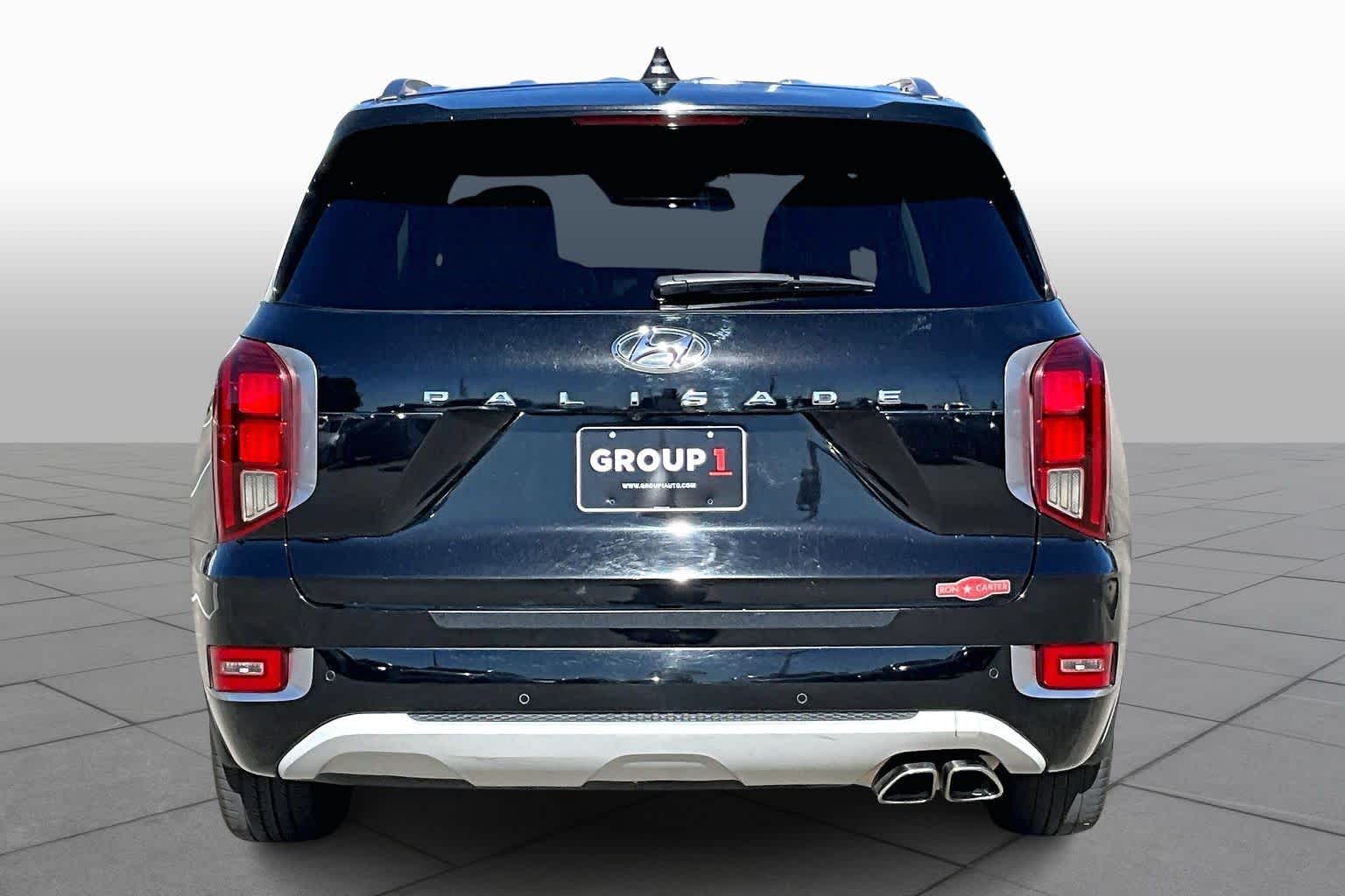 2021 Hyundai Palisade Limited Becketts Black at Honda of Clear Lake