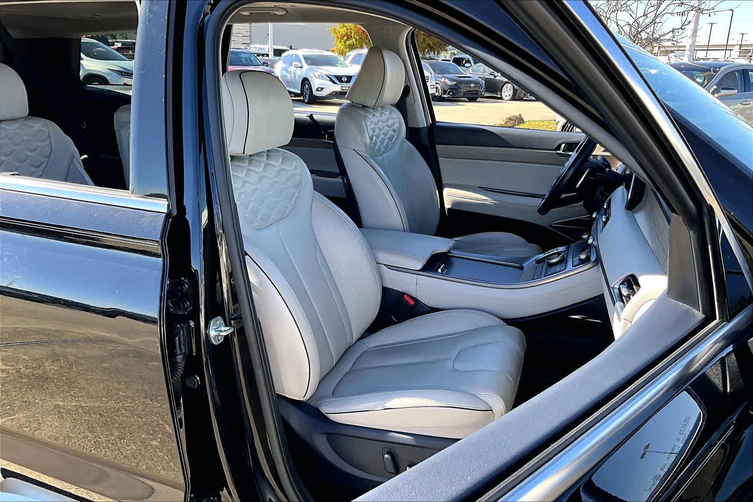 2021 Hyundai Palisade Limited Becketts Black at Honda of Clear Lake