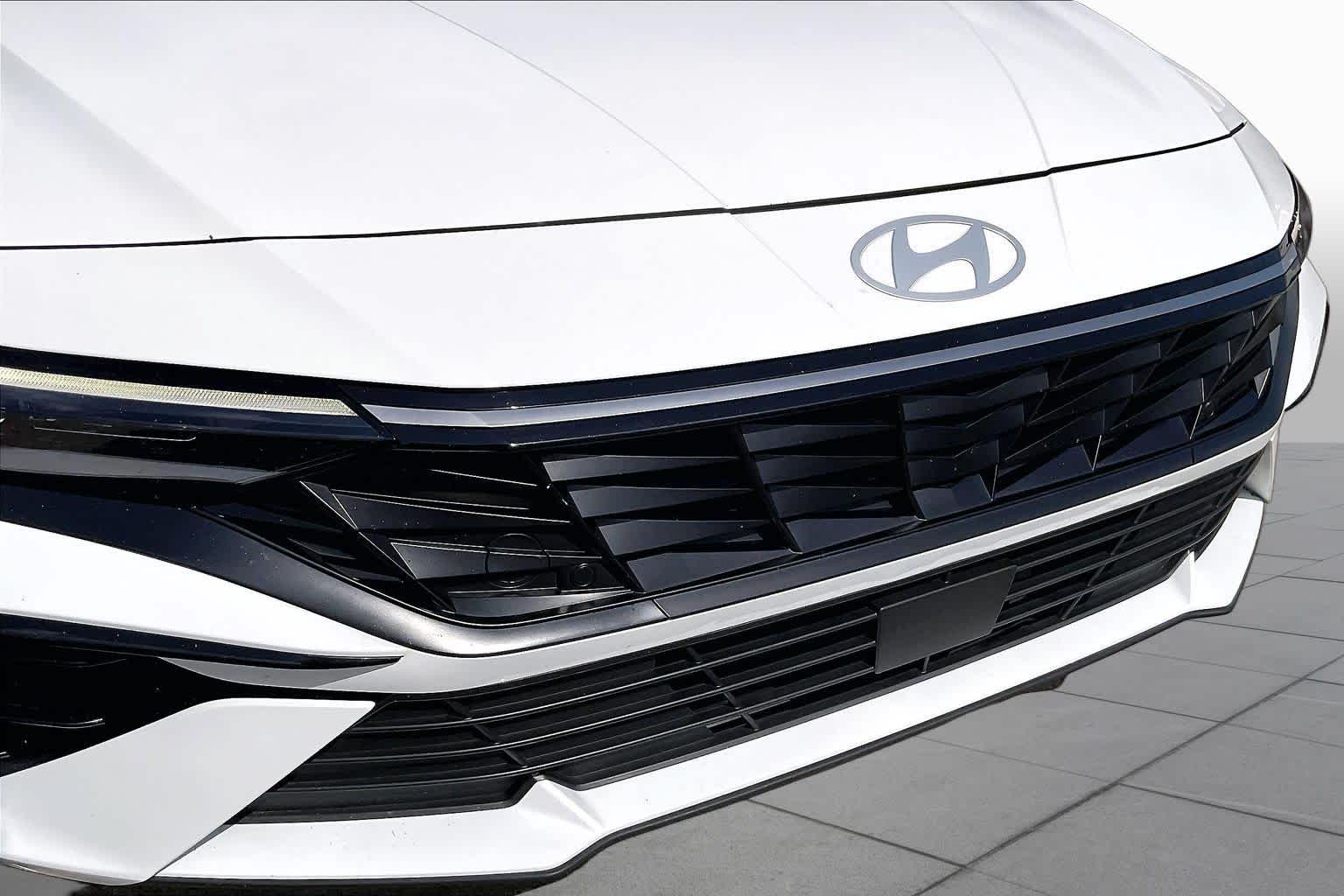 2025 Hyundai Elantra SEL Convenience Serenity White at Group 1 Toyota Southwest