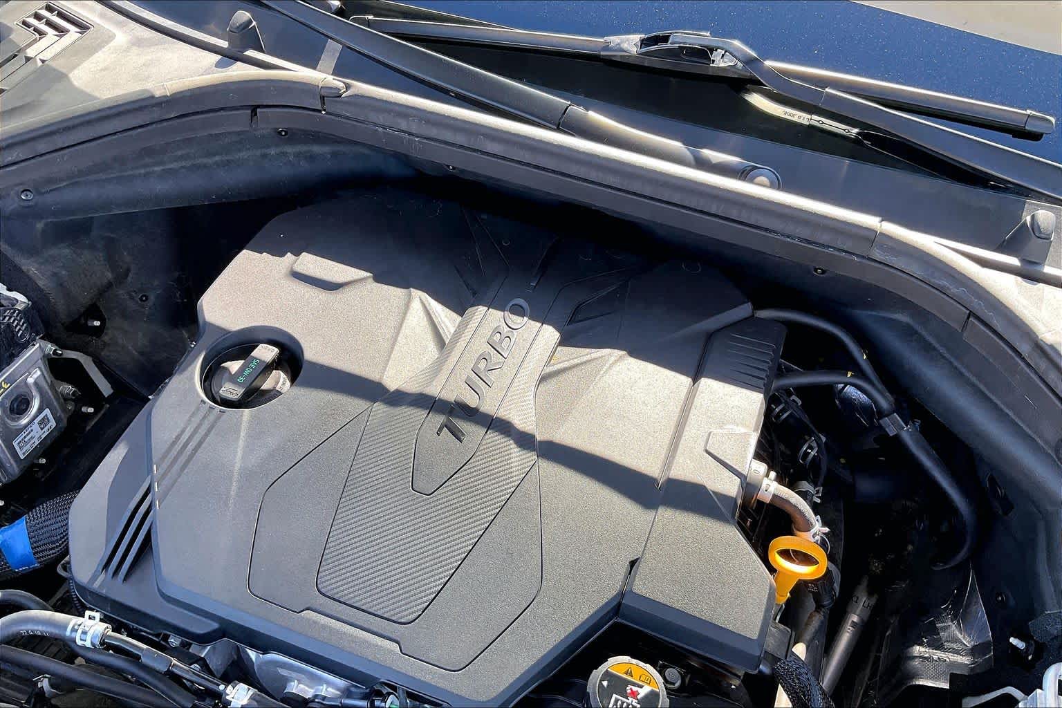 2022 Genesis GV70 2.5T Uyuni White at Lone Star Chevrolet