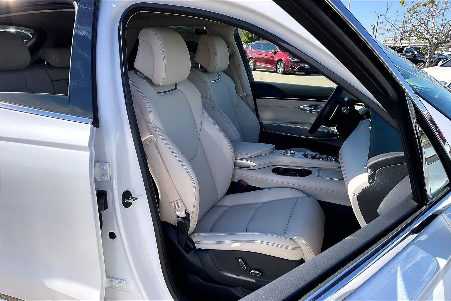 2022 Genesis GV70 2.5T Uyuni White at Lone Star Chevrolet