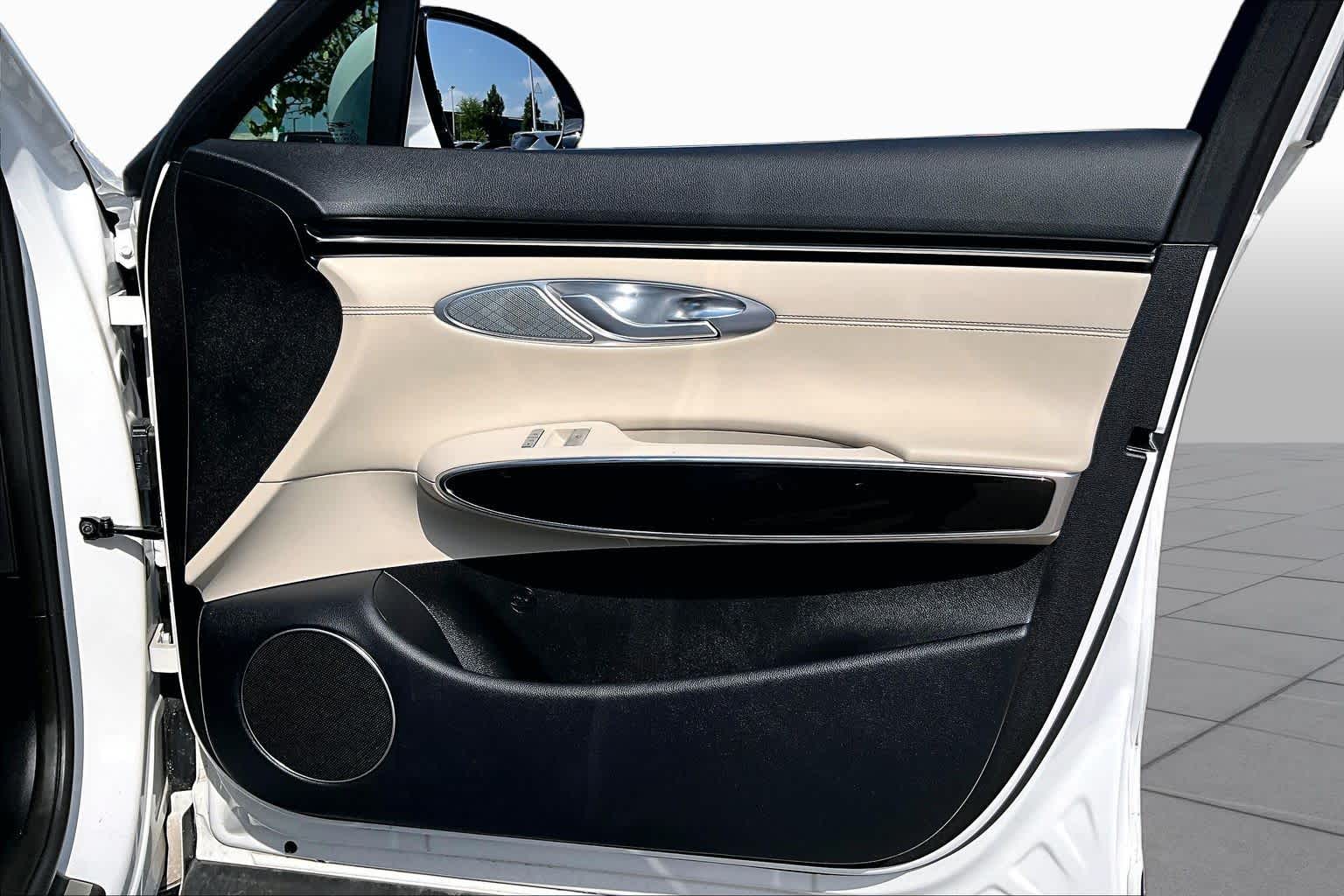 2023 Genesis GV70 2.5T Alta White at Mossy Motors
