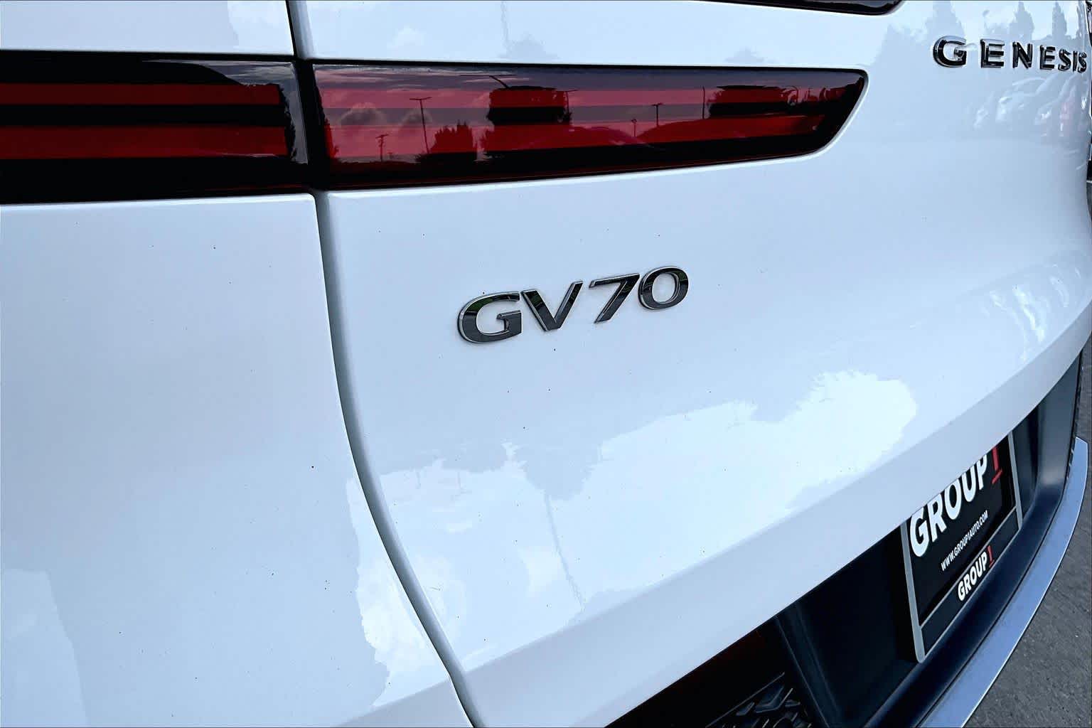 2023 Genesis GV70 2.5T Alta White at Mossy Motors