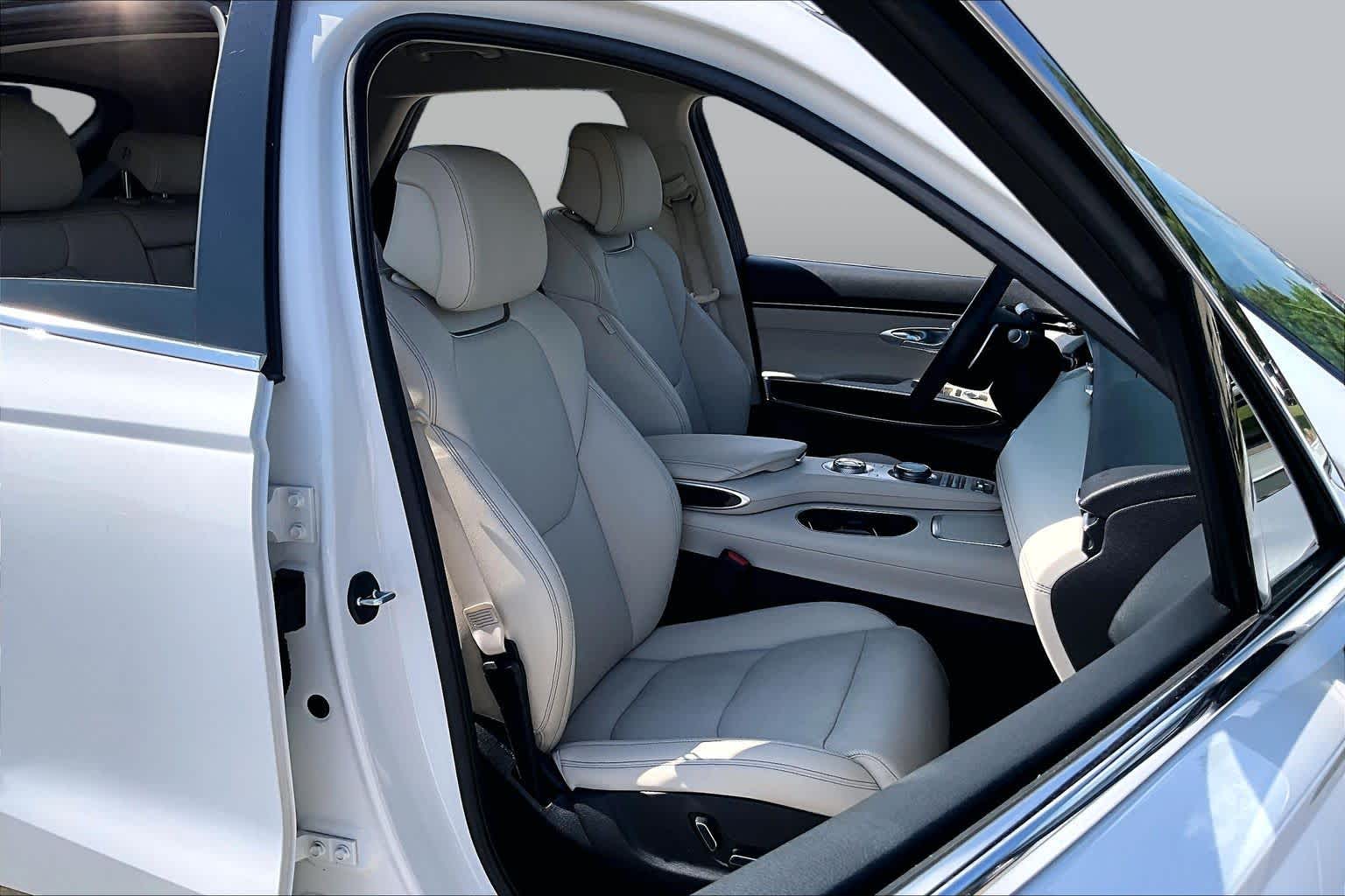 2023 Genesis GV70 2.5T Alta White at Mossy Motors