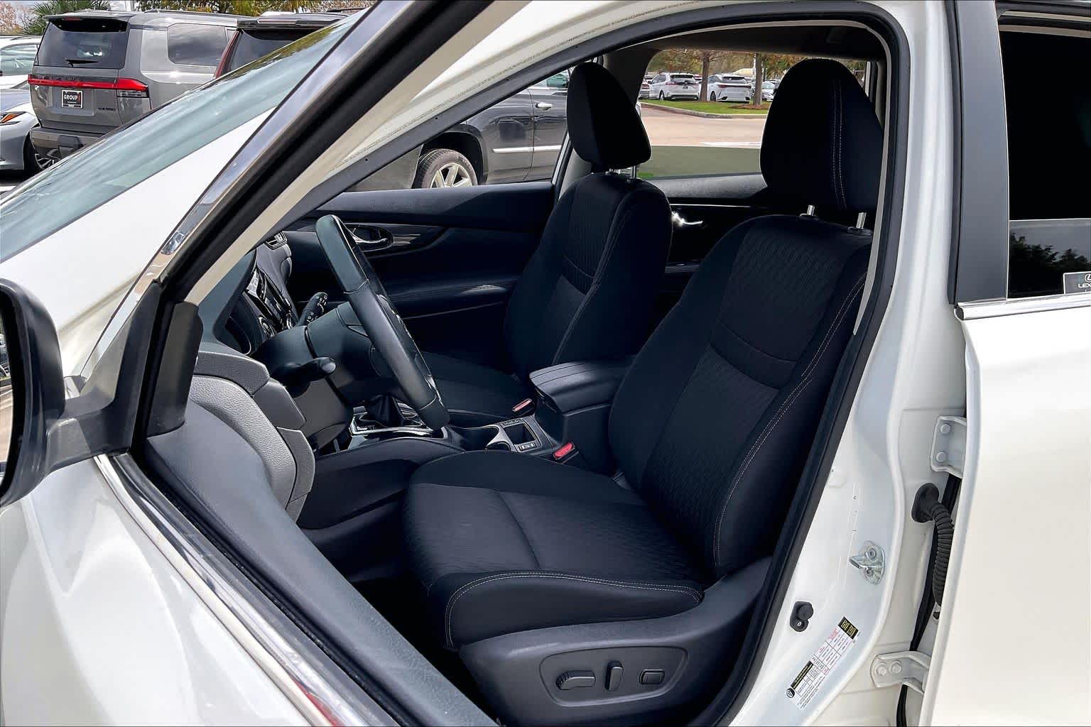 2018 Nissan Rogue SV Pearl White at Mercedes-Benz of Houston North