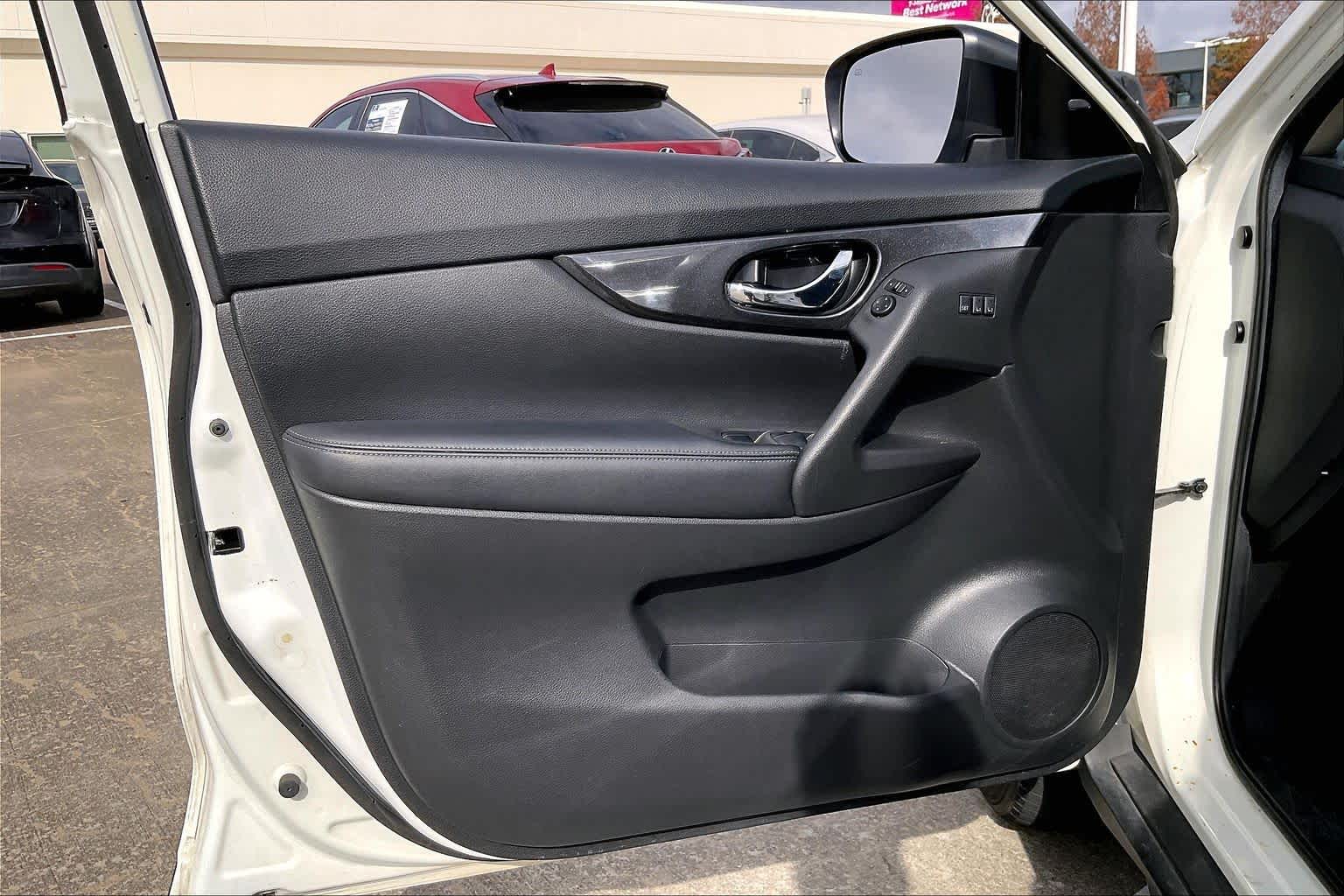 2018 Nissan Rogue SV Pearl White at Mercedes-Benz of Houston North