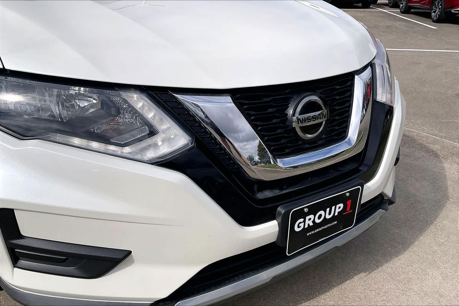 2018 Nissan Rogue SV Pearl White at Mercedes-Benz of Houston North