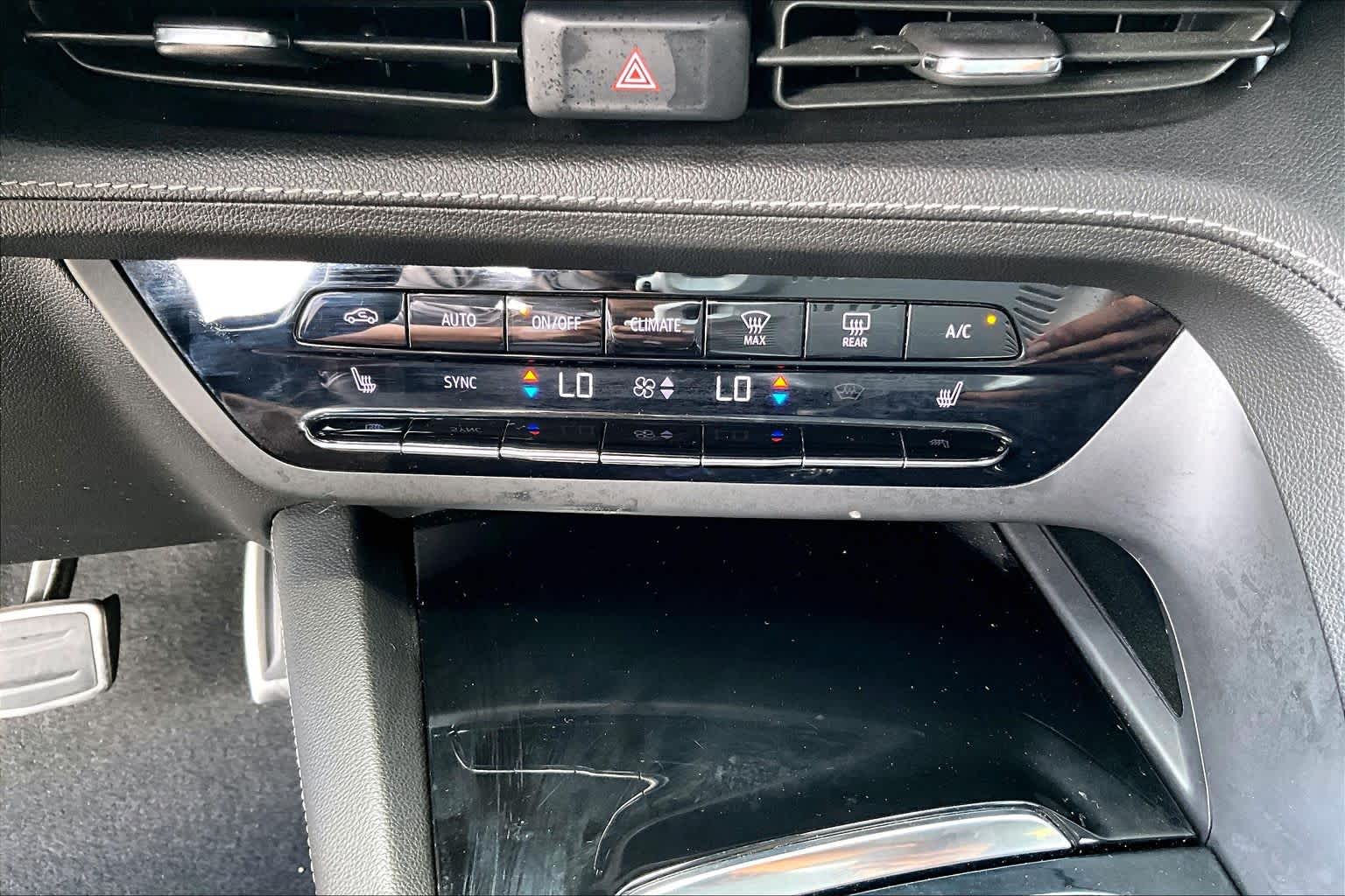 2022 Buick Envision Essence Ebony Twilight Metallic at Group 1 GMC Buick South