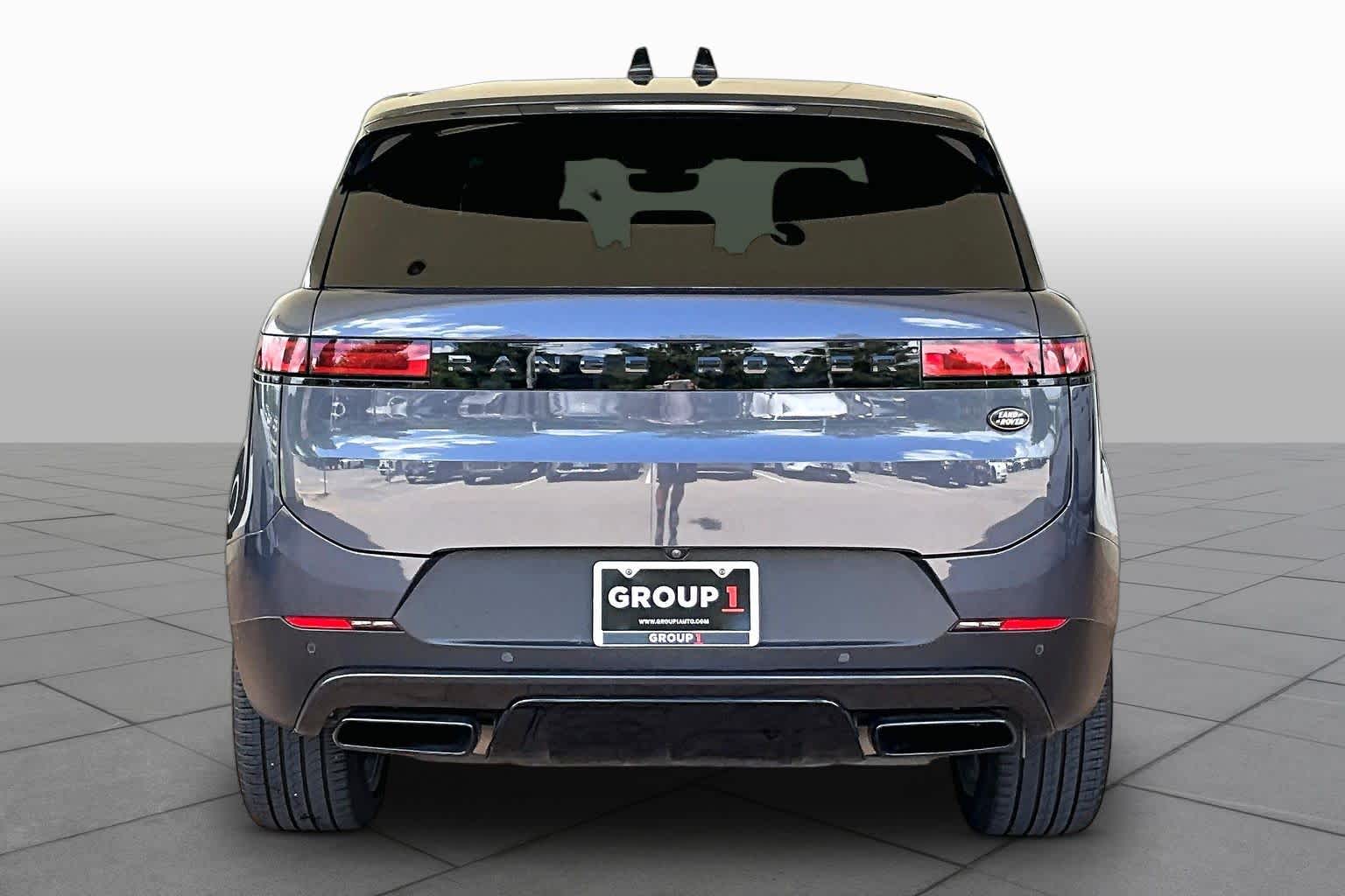2023 Land Rover Range Rover Sport SE - 4