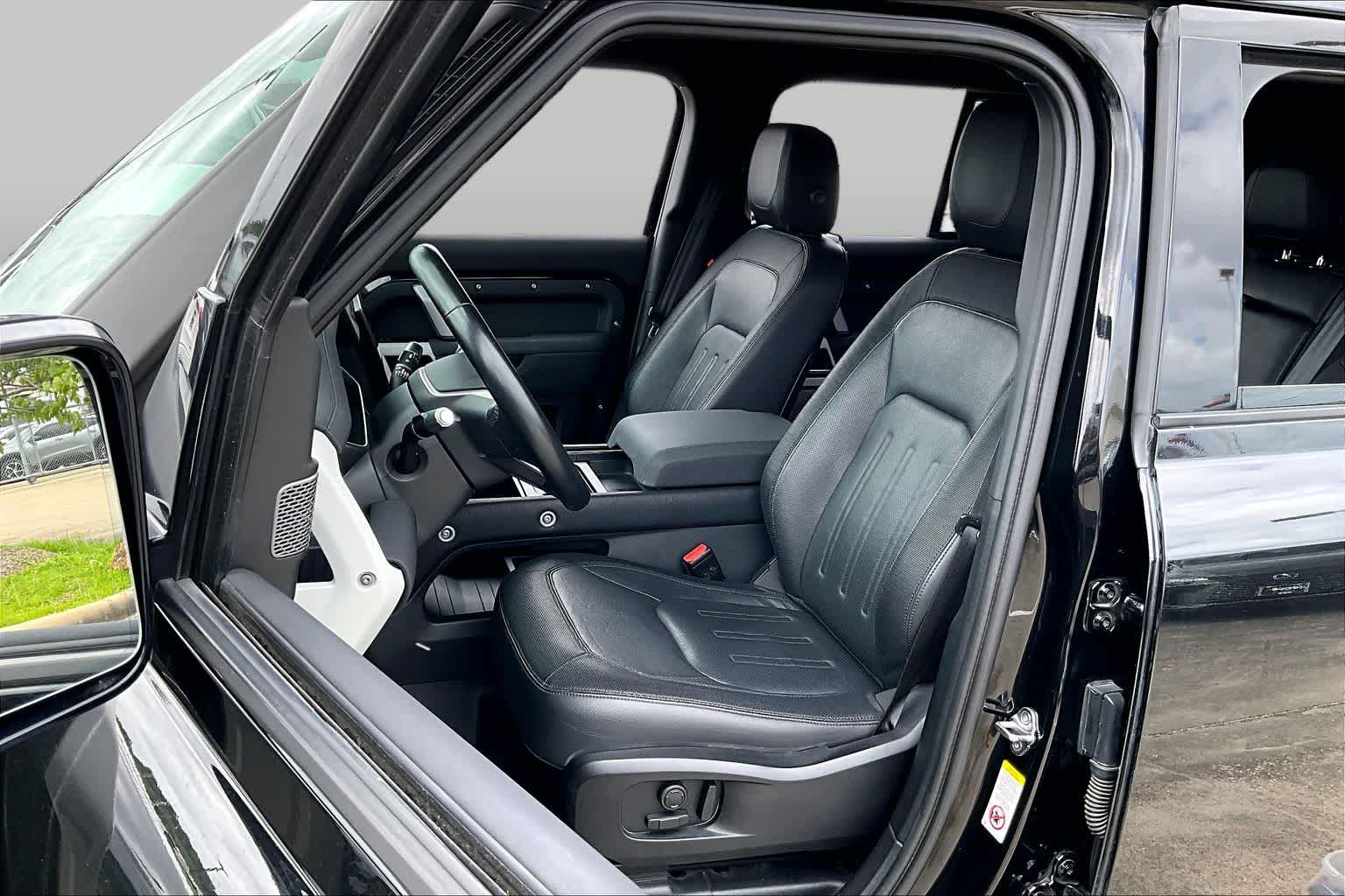 2022 Land Rover Defender X-Dynamic SE Santorini Black Metallic at AutoNation Chrysler Jeep Dodge Ram Spring