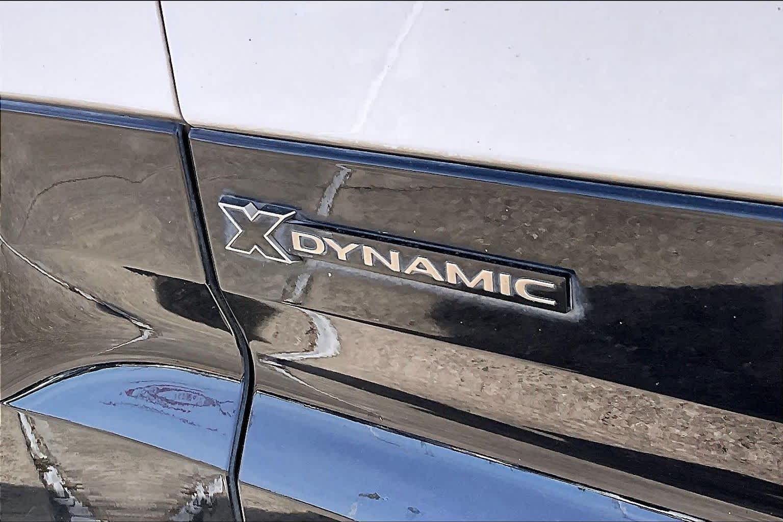2021 Land Rover Defender X-Dynamic SE - 8