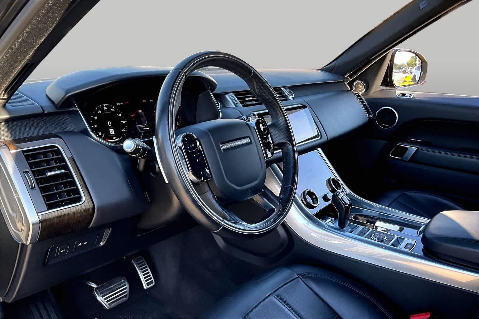2020 Land Rover Range Rover Sport photo 16 of 35