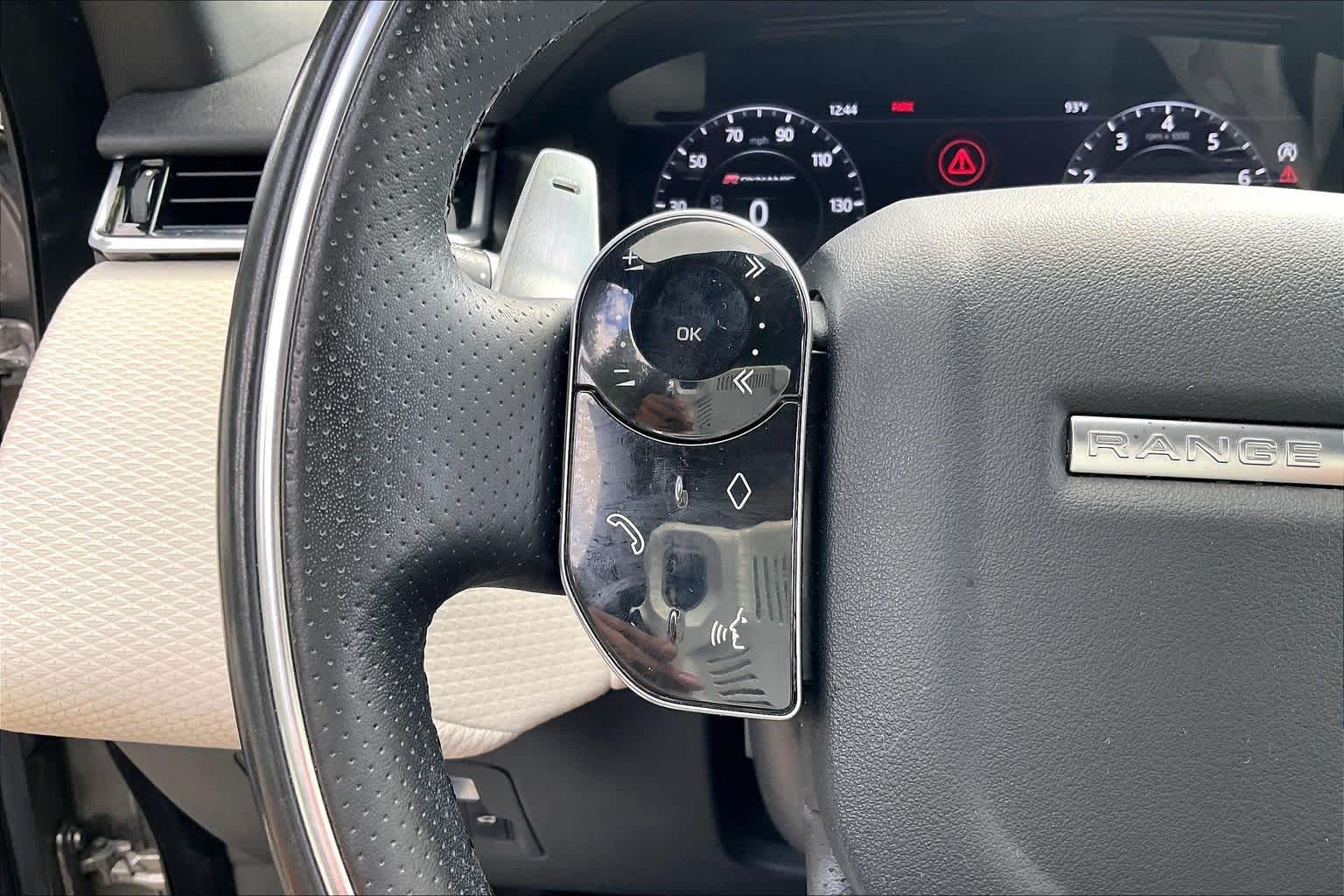 2019 Land Rover Range Rover Velar photo 22 of 34