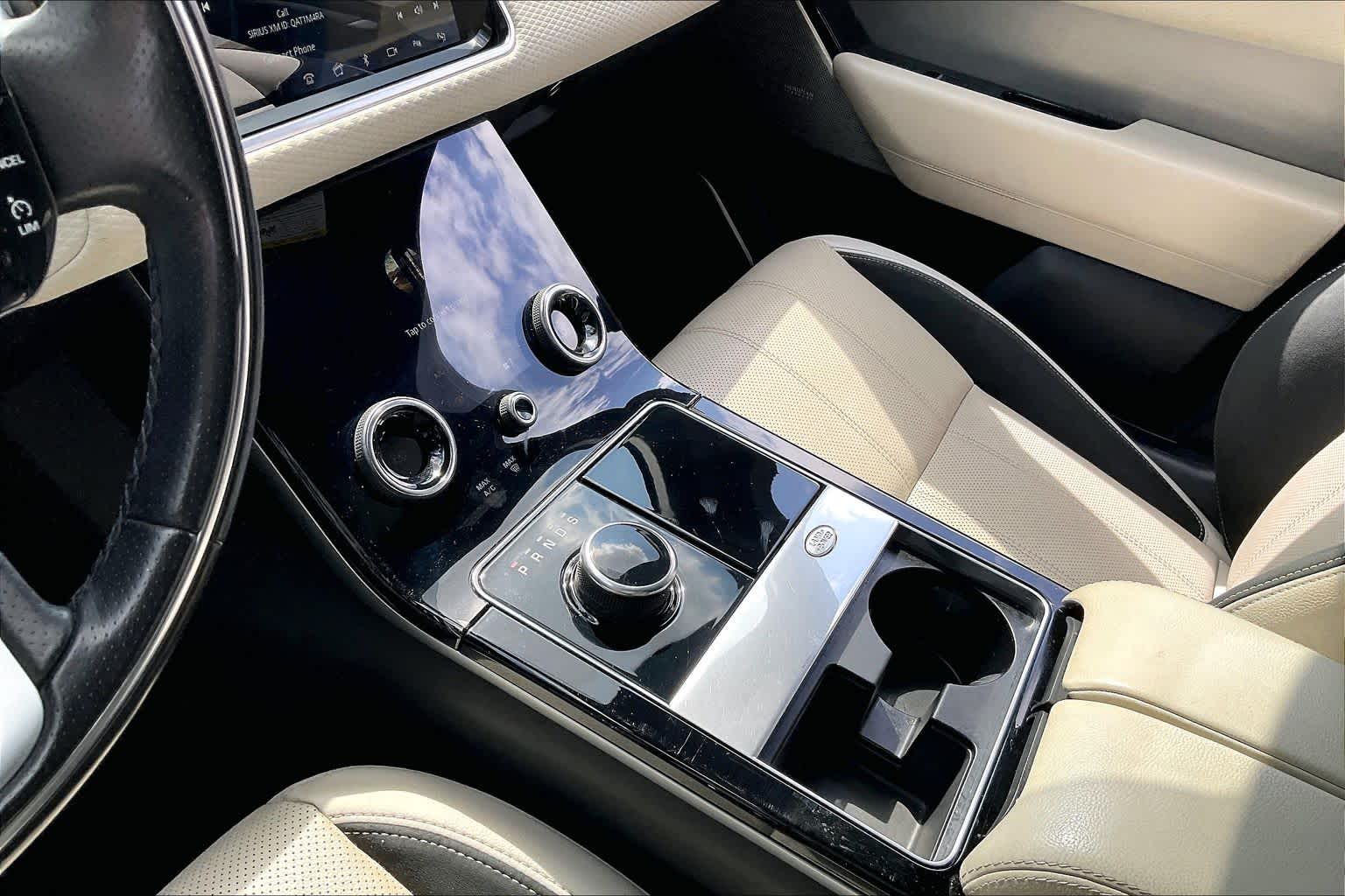 2019 Land Rover Range Rover Velar photo 15 of 34
