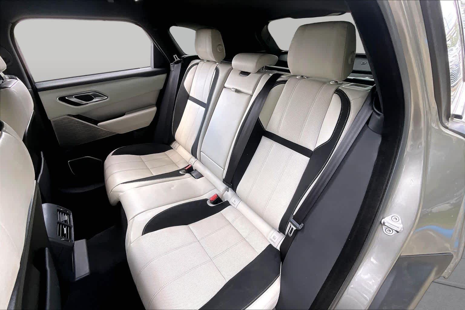 2019 Land Rover Range Rover Velar photo 19 of 34