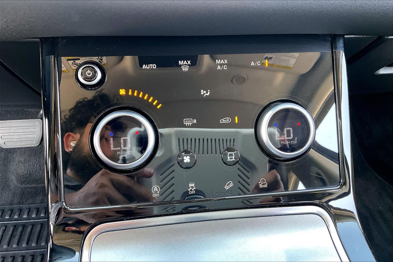 2023 Land Rover Range Rover Evoque SE Santorini Black Metallic at HGreg Houston
