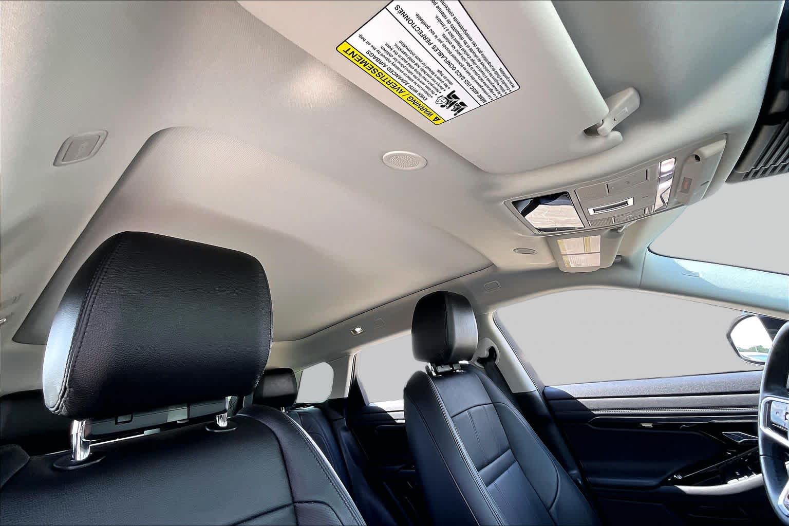2023 Land Rover Range Rover Evoque SE Santorini Black Metallic at HGreg Houston