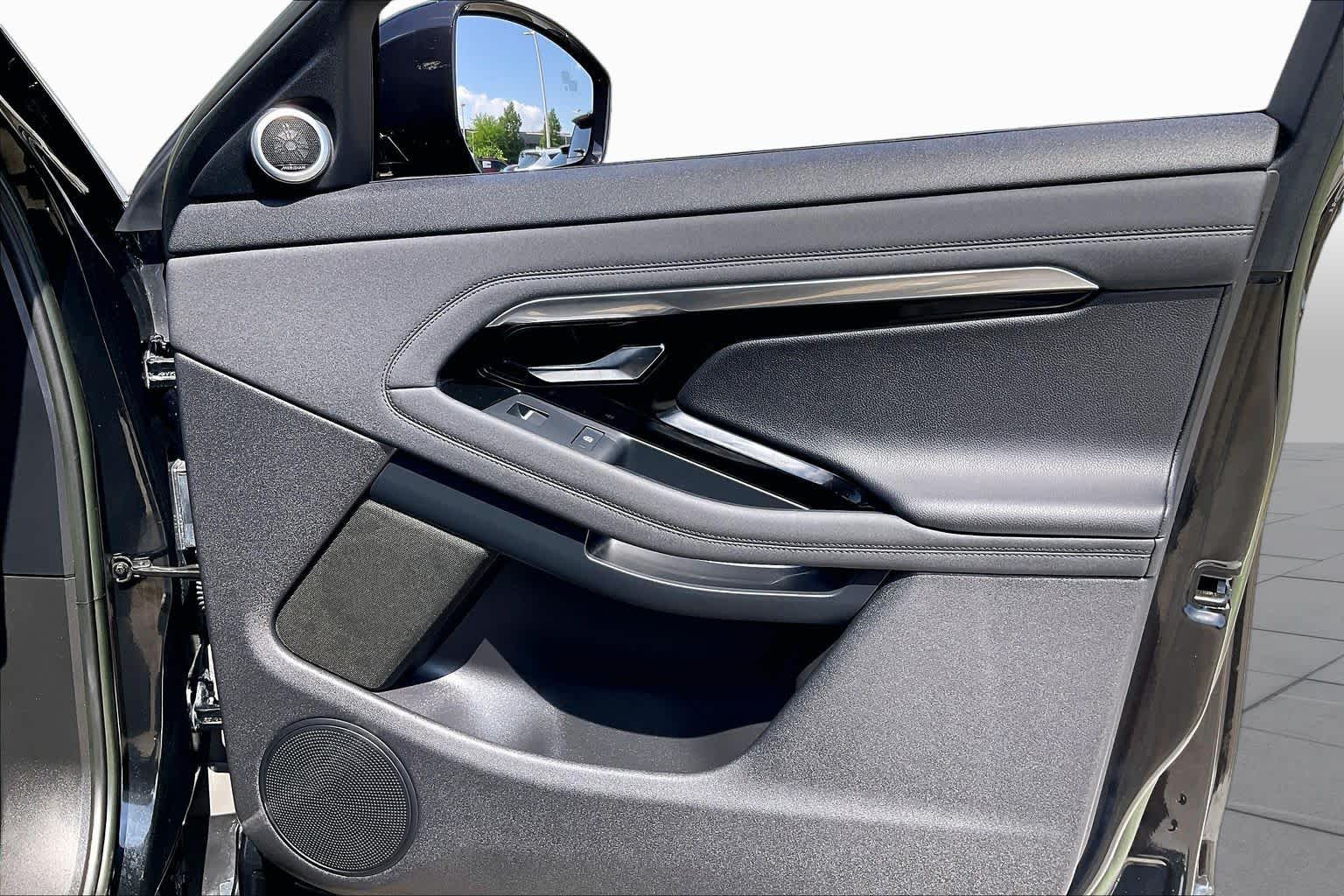 2023 Land Rover Range Rover Evoque SE Santorini Black Metallic at HGreg Houston