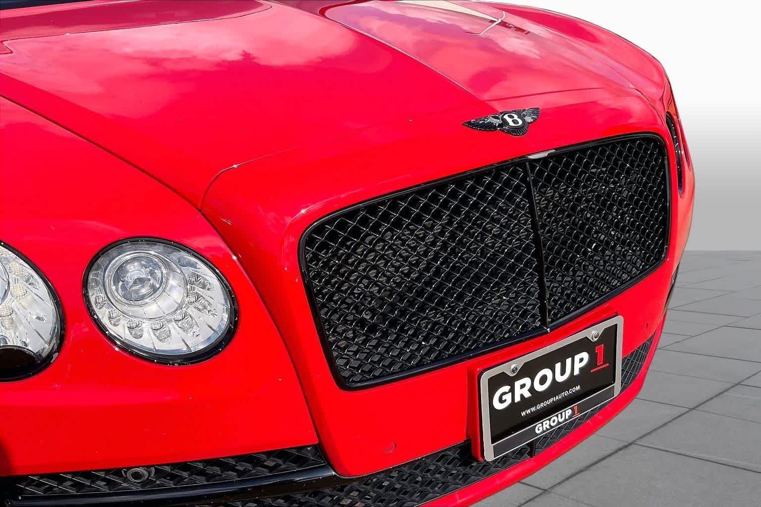 2015 Bentley Flying Spur photo 27 of 31