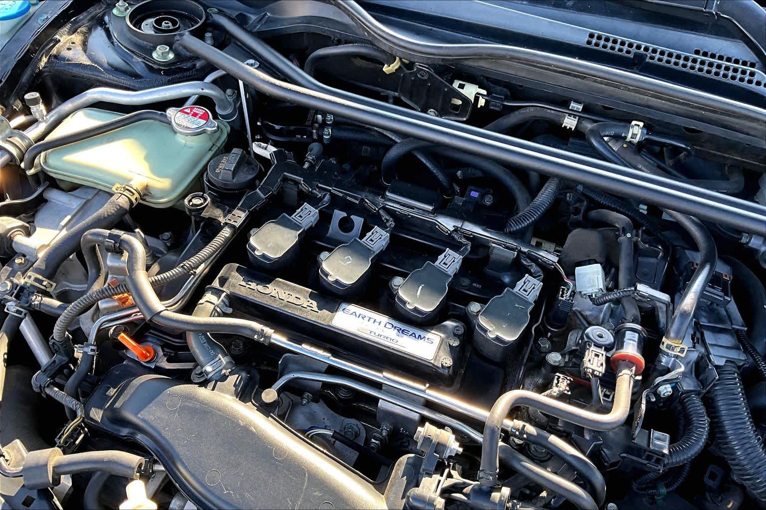 2017 Honda Civic Hatchback photo 31 of 35