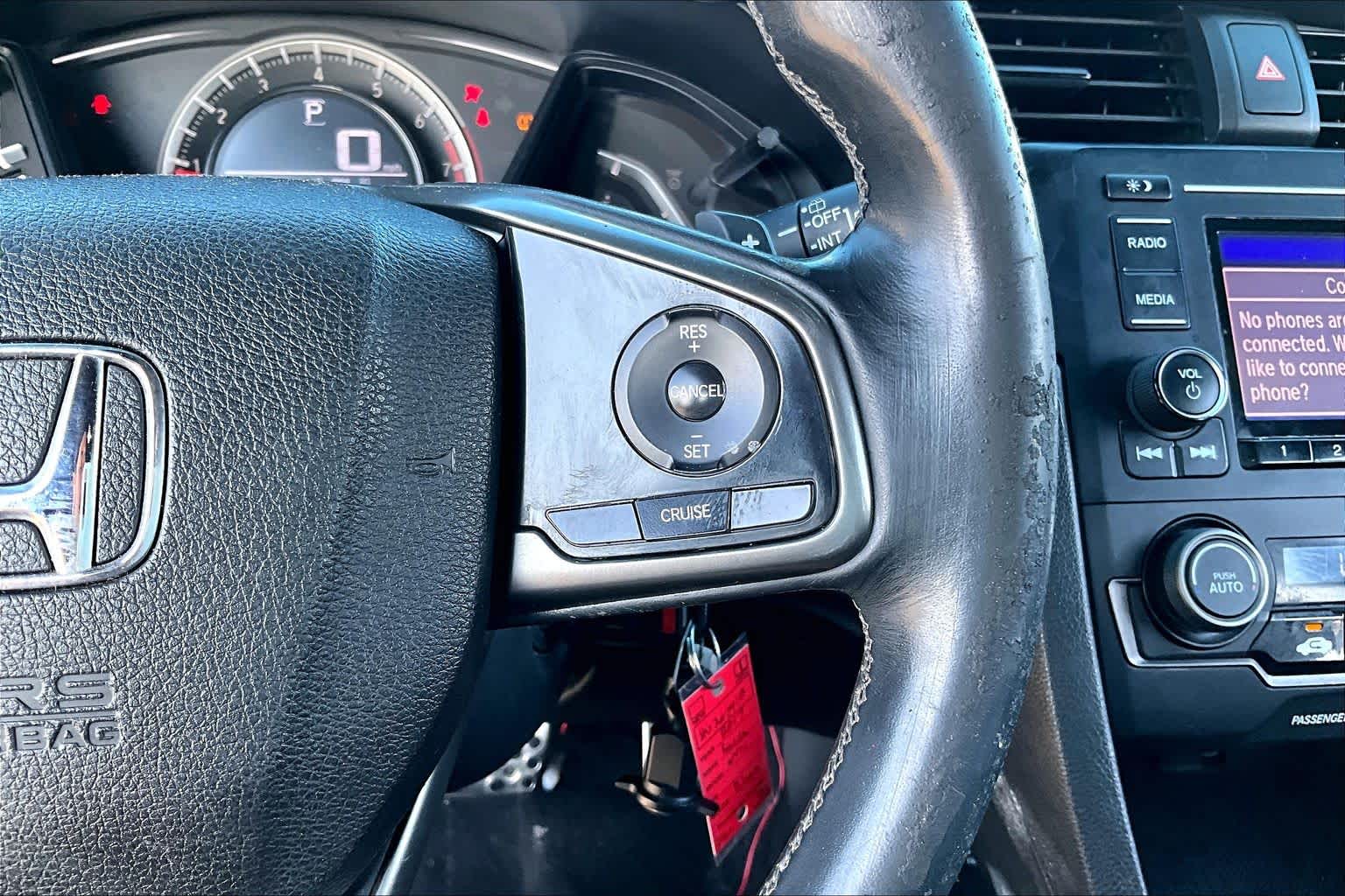 2017 Honda Civic Hatchback photo 23 of 35