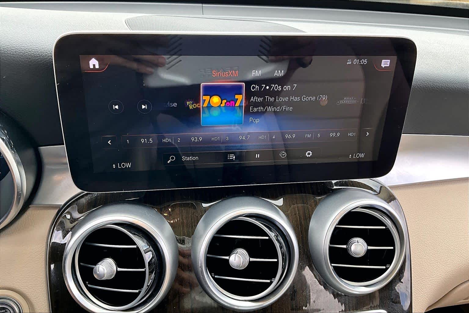2021 Mercedes-Benz GLC 300 GLC 300 Polar White at Westside Kia