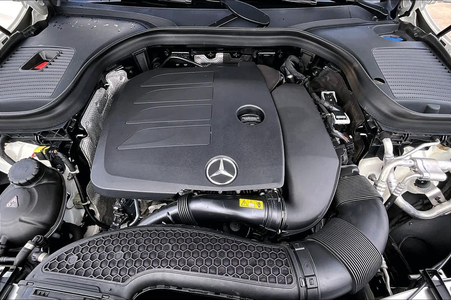 2021 Mercedes-Benz GLC 300 GLC 300 Polar White at Westside Kia