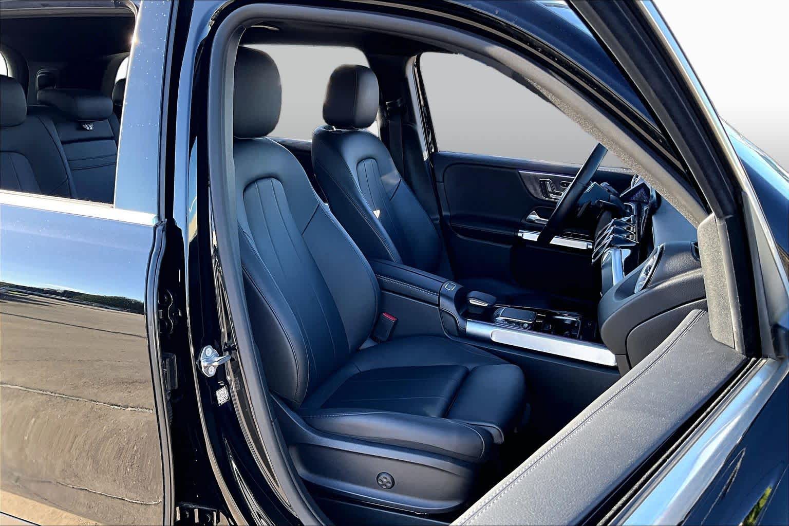 2022 Mercedes-Benz GLB 250 GLB 250 Night Black at Group 1 Toyota Southwest
