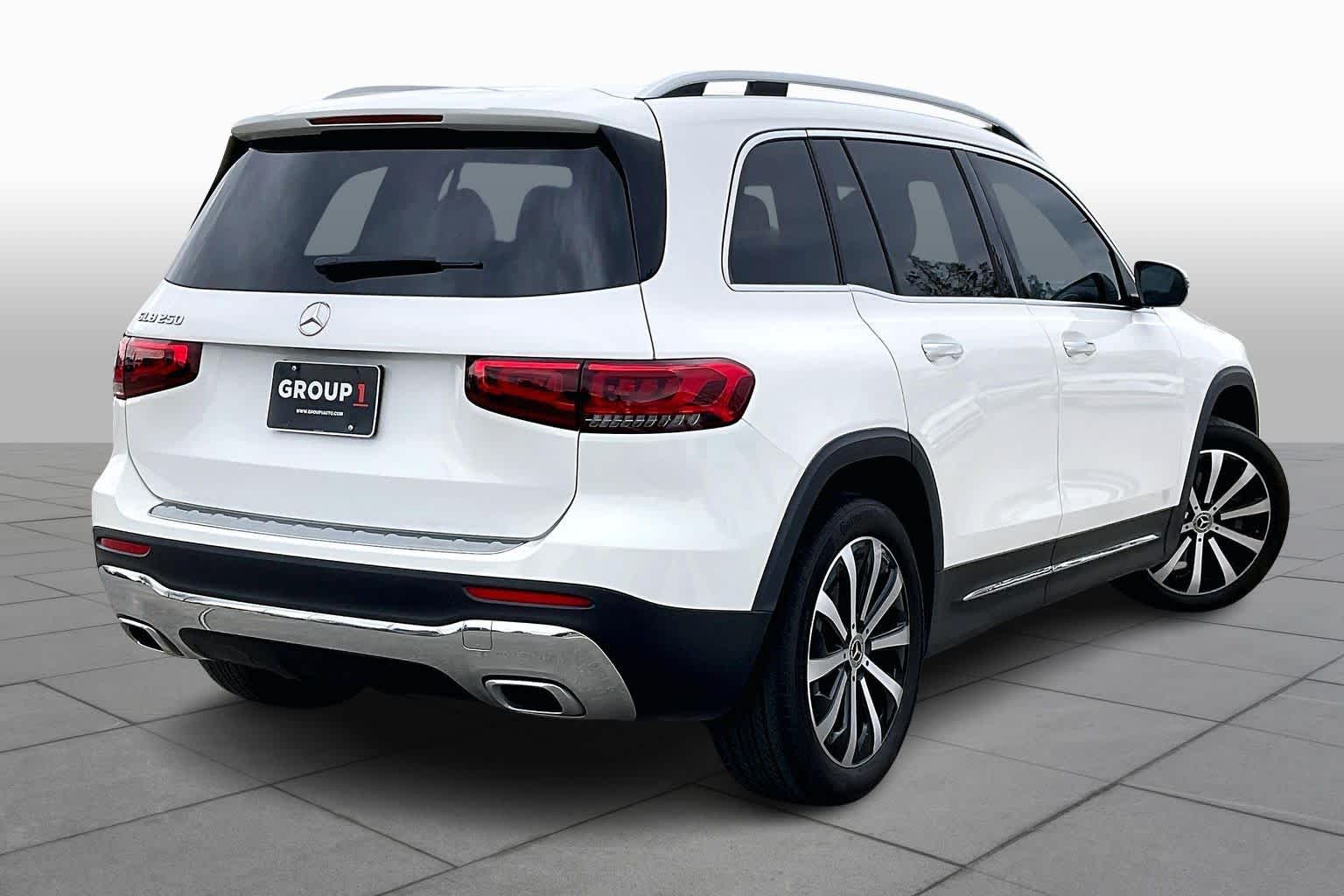 2022 Mercedes-Benz GLB GLB 250 Polar White at Mercedes-Benz of Houston North