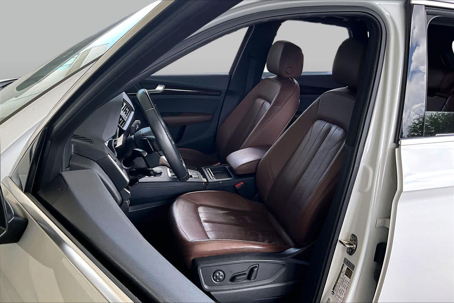 2019 Audi Q5 Premium Glacier White Metallic at AutoNation USA Houston