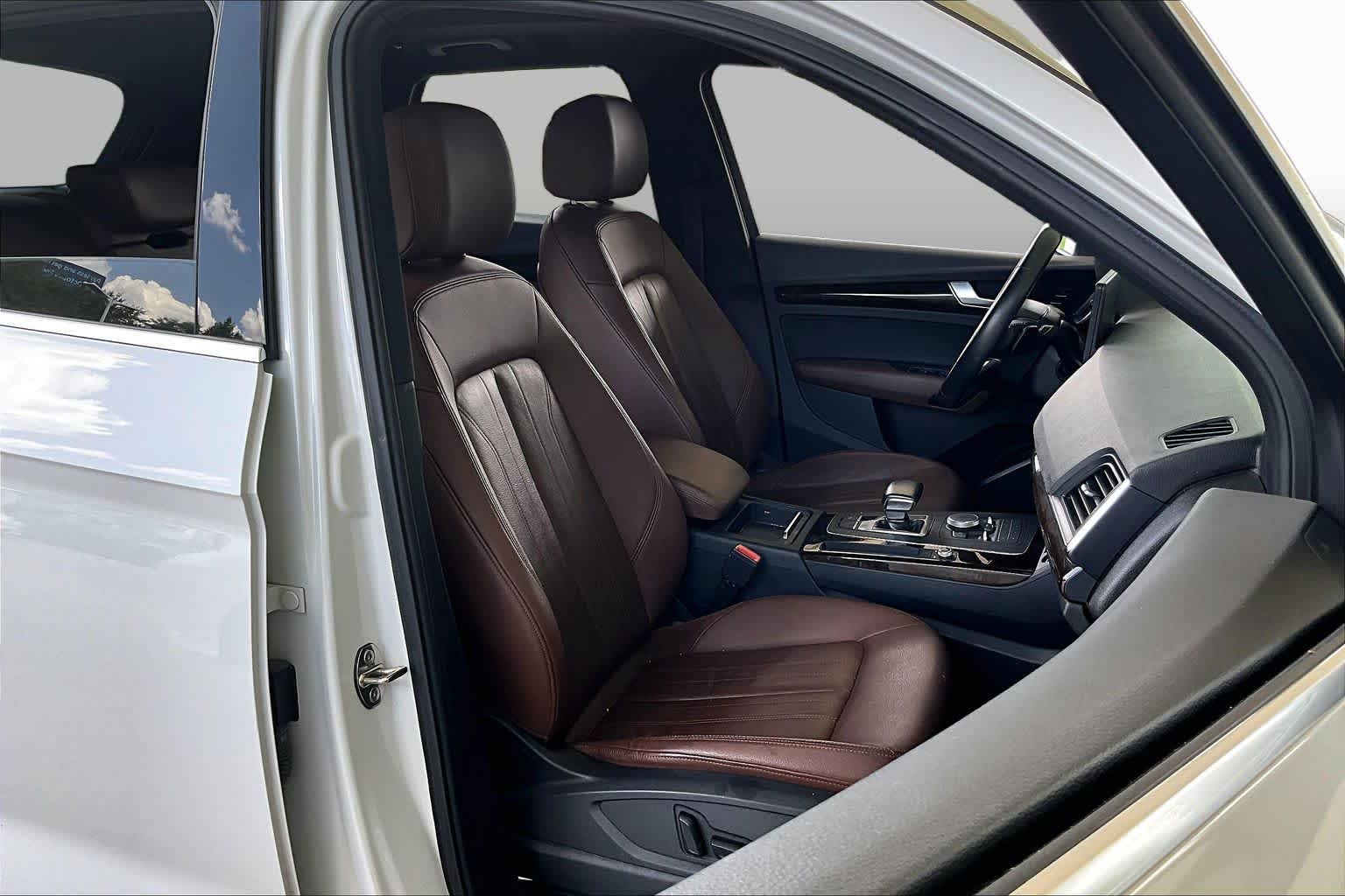 2019 Audi Q5 Premium Glacier White Metallic at AutoNation USA Houston