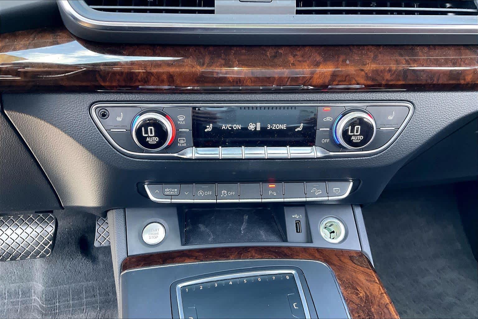 2018 Audi Q5 photo 33 of 35