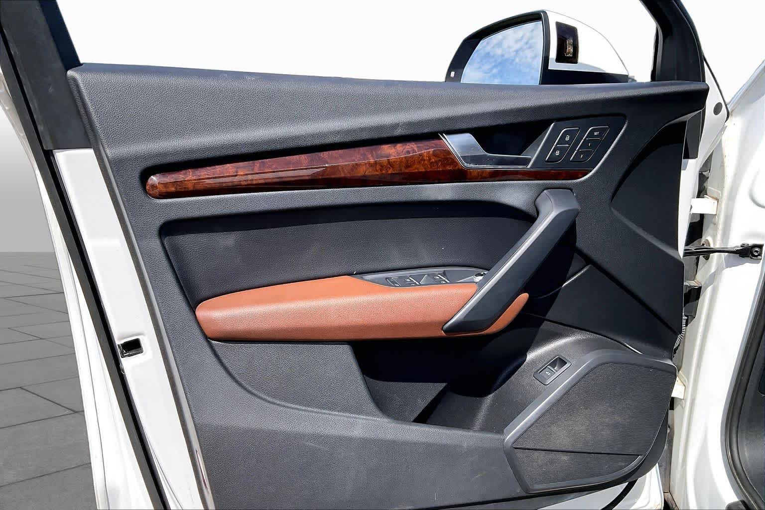 2018 Audi Q5 photo 20 of 35