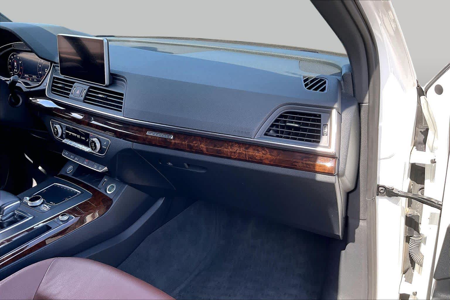 2018 Audi Q5 photo 17 of 35