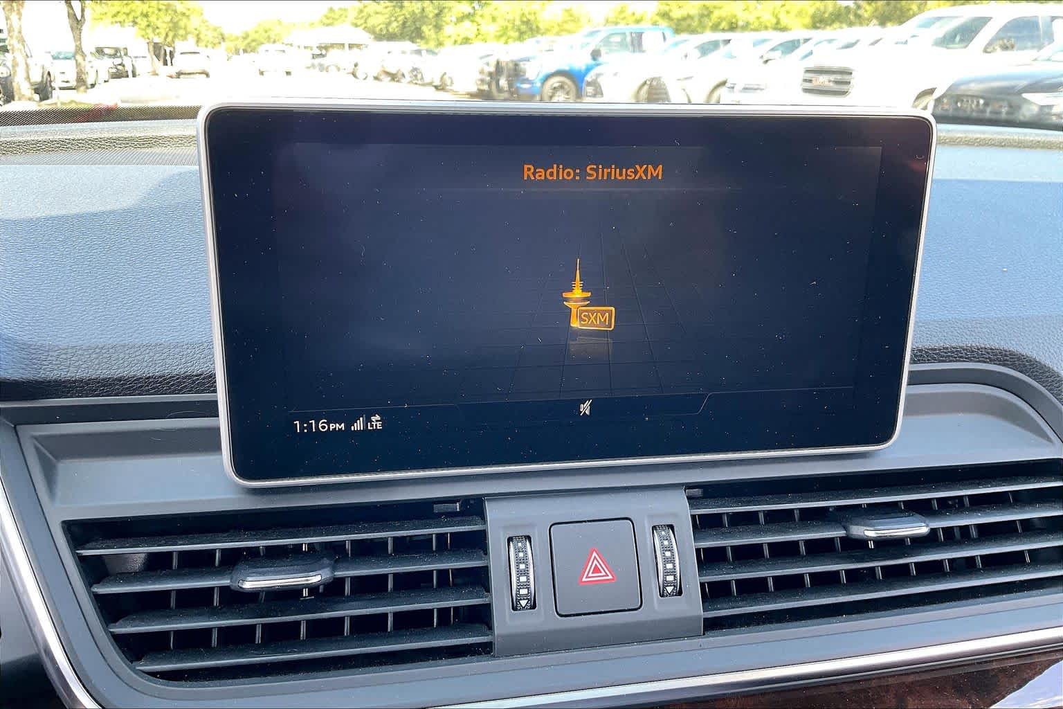 2018 Audi Q5 photo 32 of 35