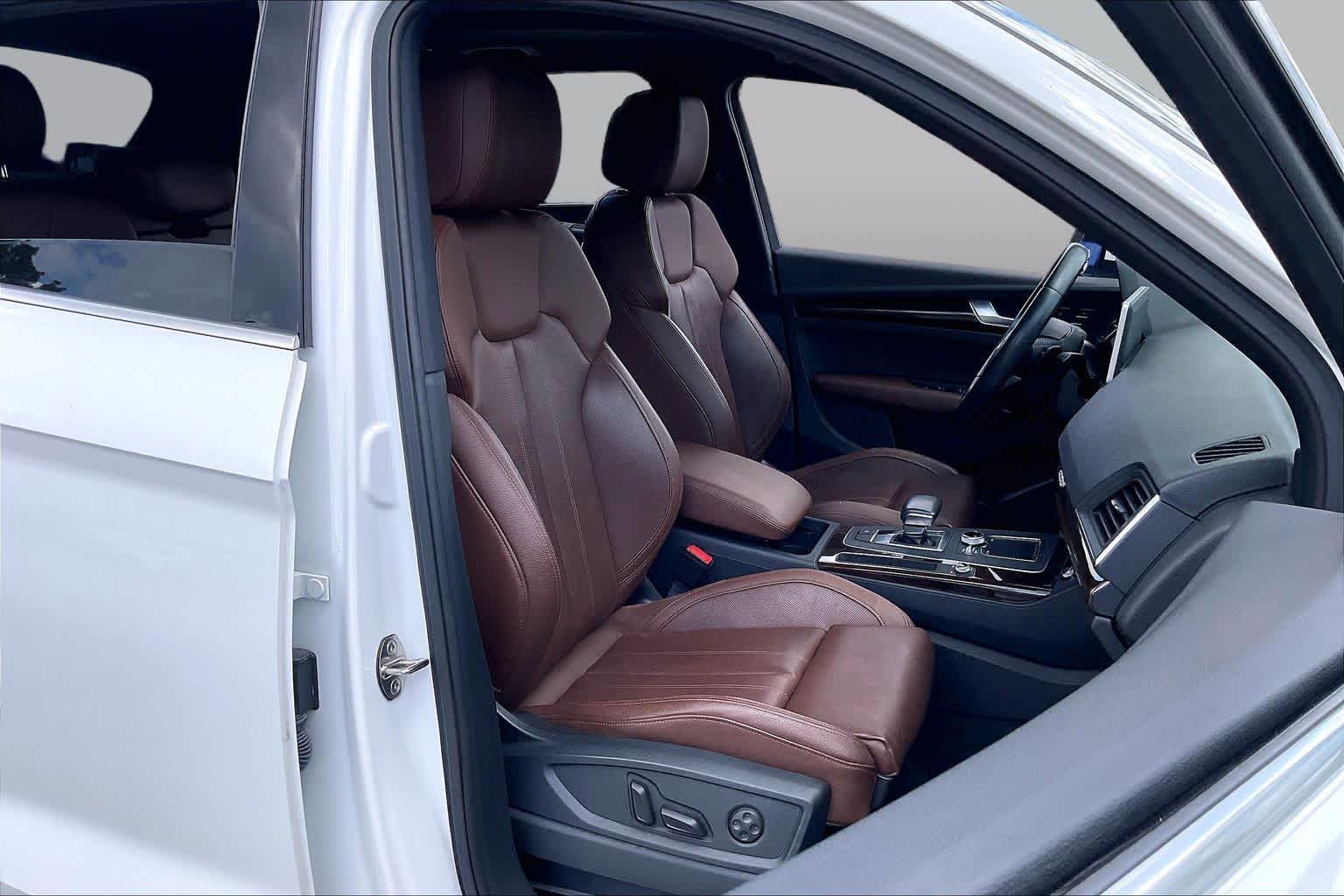2018 Audi Q5 Premium Plus Ibis White at Group 1 Toyota Southwest