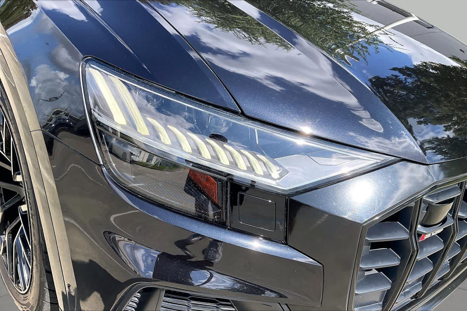 2021 Audi SQ8 photo 25 of 34