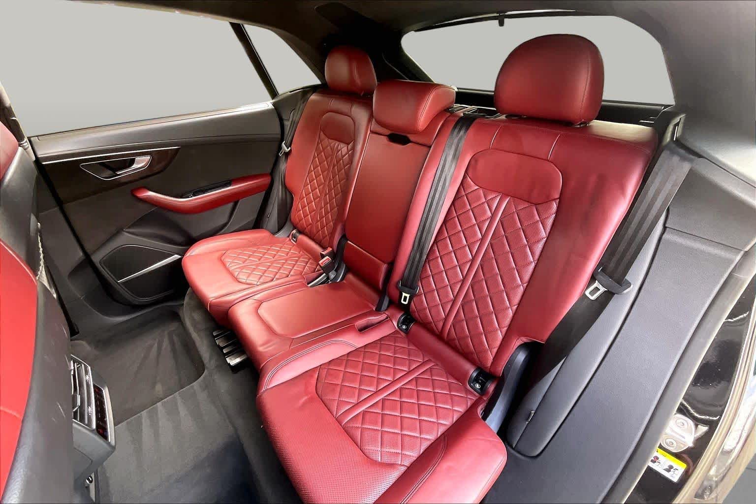 2021 Audi SQ8 photo 18 of 34