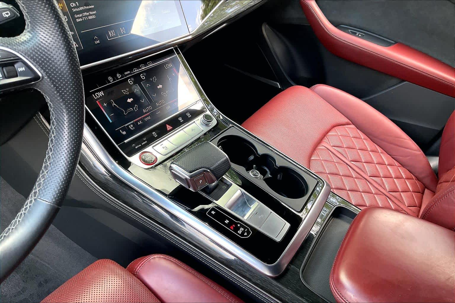 2021 Audi SQ8 photo 14 of 34
