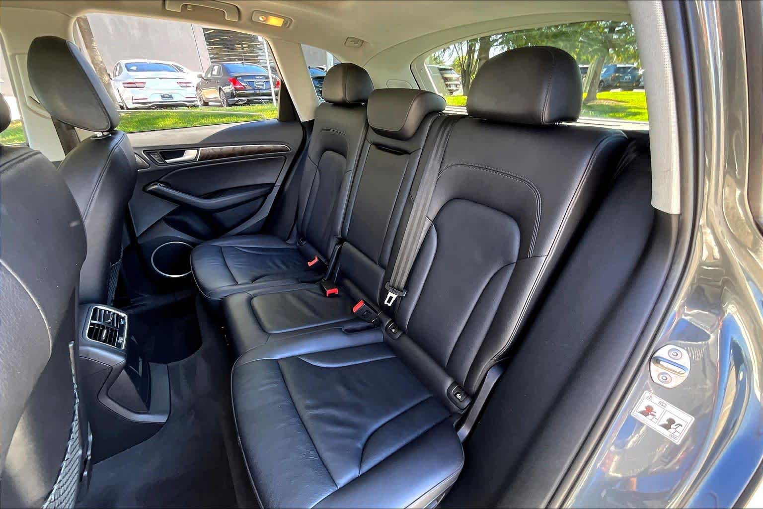 2016 Audi Q5 Premium Plus Daytona Gray Pearl Effect at AutoNation USA Houston