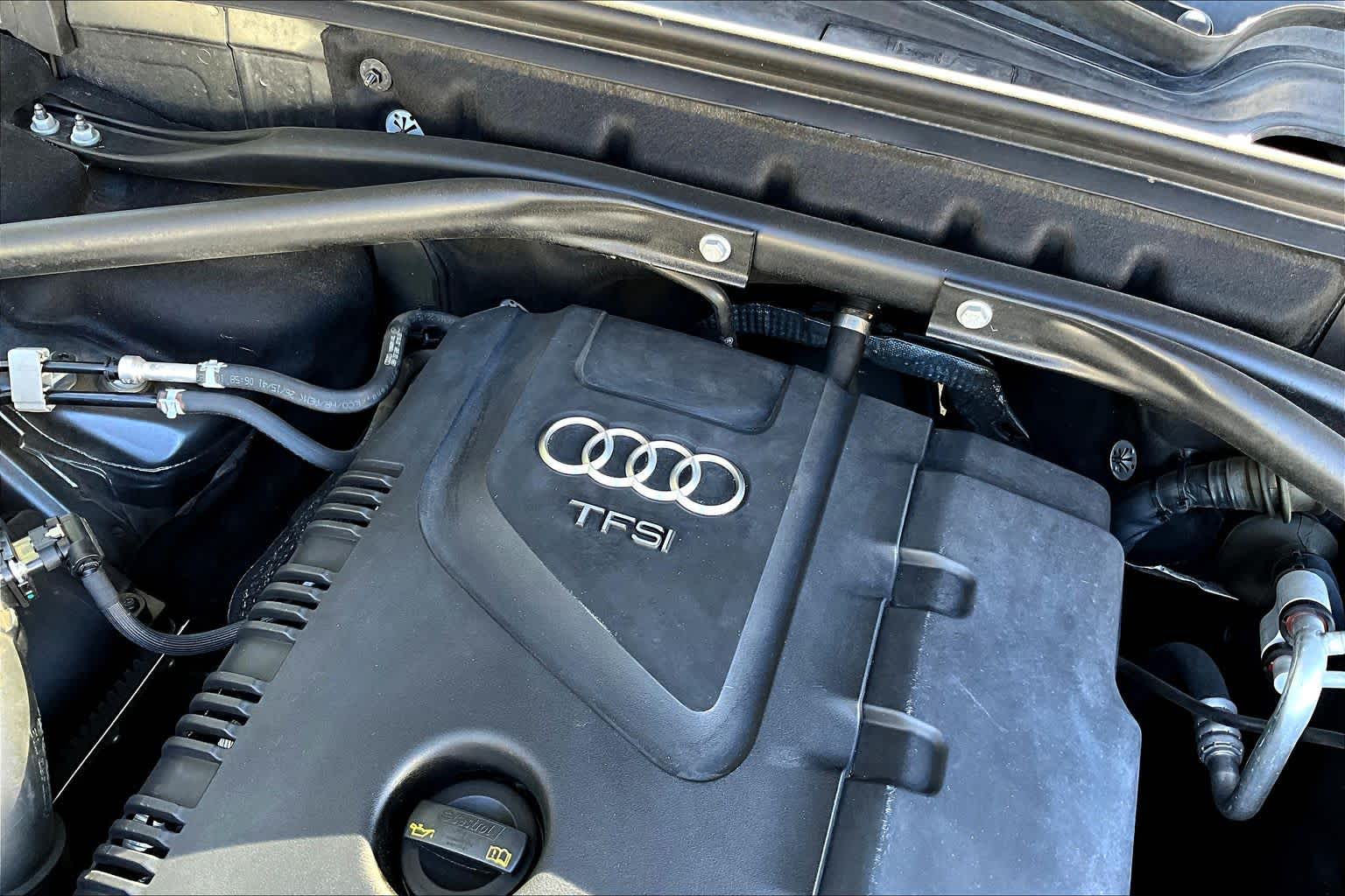 2016 Audi Q5 Premium Plus Daytona Gray Pearl Effect at AutoNation USA Houston