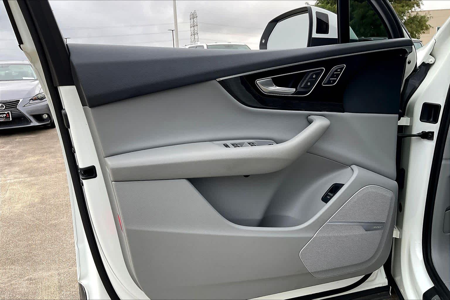 2017 Audi Q7 Premium Plus Carrara White at BMW of West Houston
