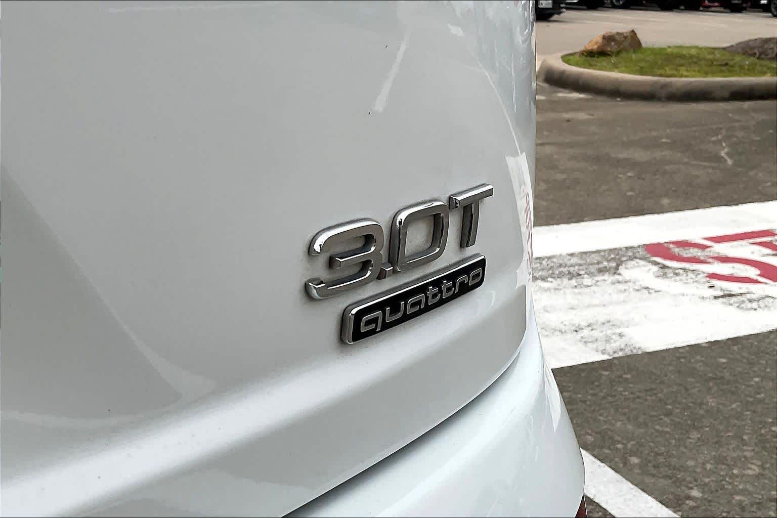 2017 Audi Q7 Premium Plus Carrara White at BMW of West Houston