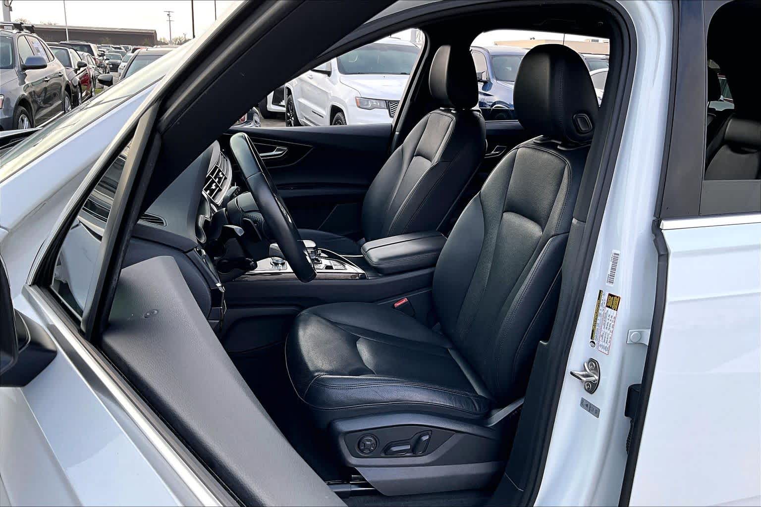 2019 Audi Q7 Premium Plus Glacier White Metallic at AutoNation USA Houston
