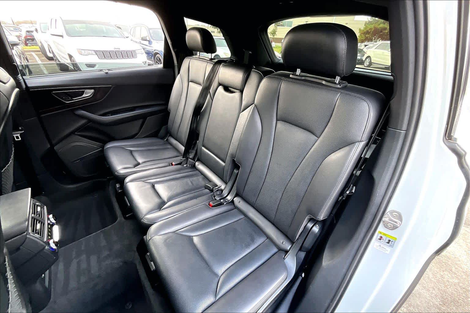 2019 Audi Q7 Premium Plus Glacier White Metallic at AutoNation USA Houston