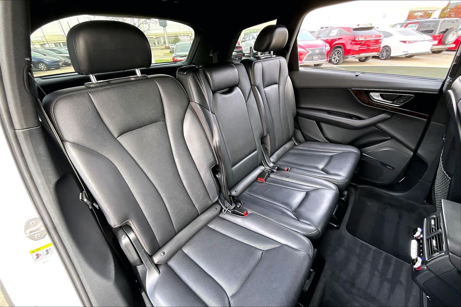 2019 Audi Q7 Premium Plus Glacier White Metallic at AutoNation USA Houston