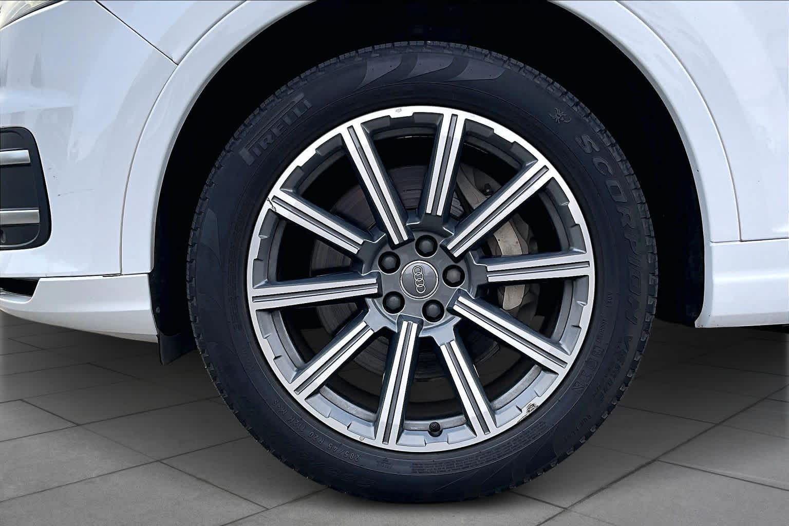 2019 Audi Q7 Premium Plus Glacier White Metallic at AutoNation USA Houston
