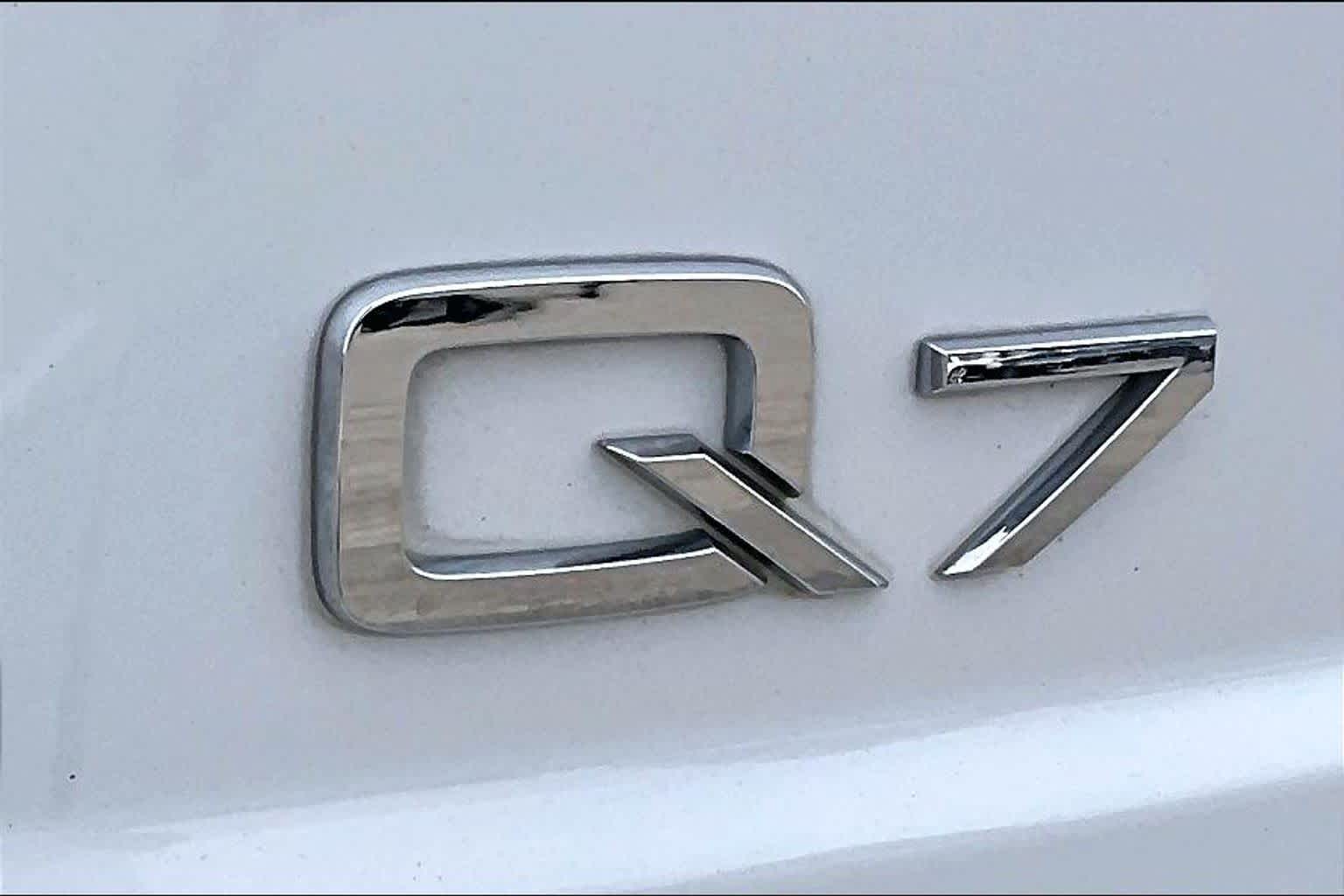 2019 Audi Q7 Premium Plus Glacier White Metallic at AutoNation USA Houston